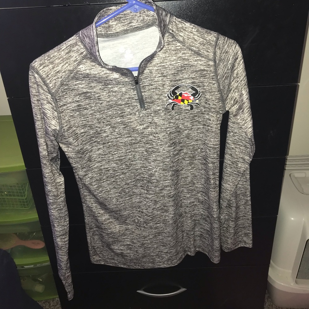 Gray Maryland crab quarter zip S